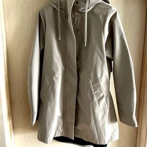 Athleta RainOut Trench Jacket - Small - NWOT